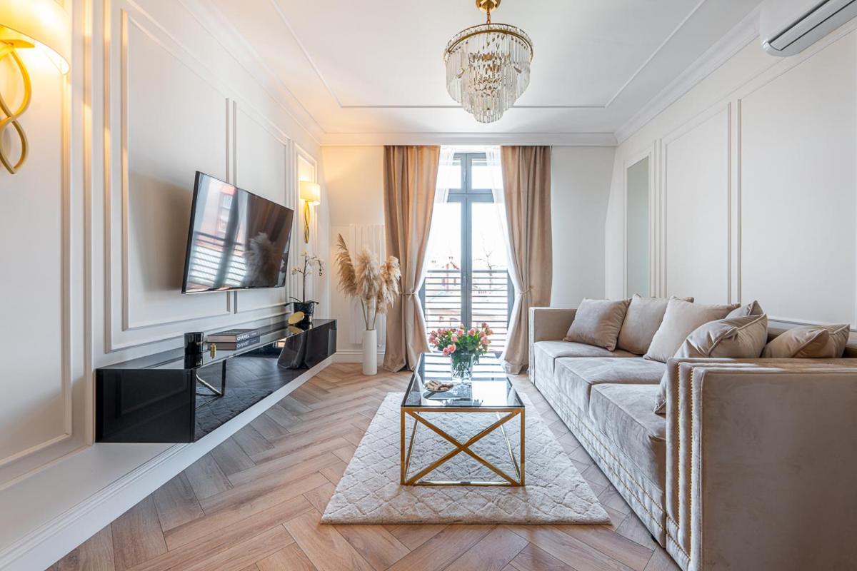 Gold Apartment Szczecinek Exterior photo